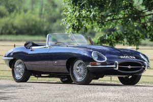 Record-Breaking Sale for Jaguar E-Type Roadster at Auction