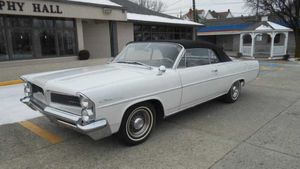 Recognise this Pontiac? NASA used it as a towing vehicle