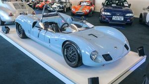 $3.7 Million Spent At Silverstone Auctions' Race Retro Sale