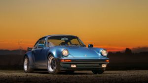 An Early 930 Turbo Is Selling On A Trailer