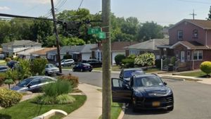 Thieves Swipe Luxury Cars In NYC