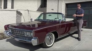 Is The Imperial Crown Convertible The Greatest Luxury Car Of 1966?