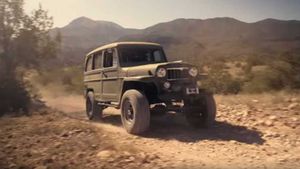 Watch A 1958 Willys Jeep Station Wagon Play In The Dirt