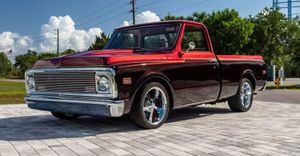 This 454-Powered C10 Is Built For Show & GO!