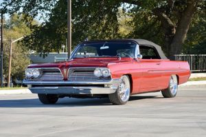 This Pontiac Catalina Restomod Features LS Power & A 6-Speed Transmission