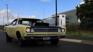 Father and Son Build a 10-Second 1969 Plymouth Road Runner
