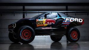 Ford Unveils Raptor T1+ for Dakar Rally and Off-Road Challenges