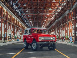 Kindred Motorworks Unveils 402 HP Electric Ford Bronco at Monterey Car Week