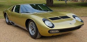 High-End Classic Cars Outperformed the Stock Market Until 2024, According to Hagerty