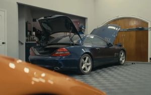 Man Buys Forgotten Mercedes-Benz SL 500 for $1,500 After Owner Forgets Where It Was Parked