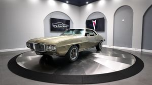 Vintage 1969 Pontiac Firebird 350 Hits Market with Modern Comforts and Classic Muscle
