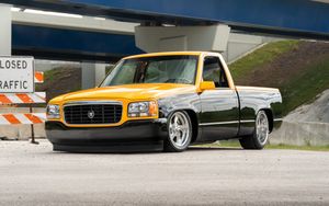 Custom “Cadi-Klysm” 1990 Chevy C1500 Pickup Melds Cadillac Style with Street Truck Attitude