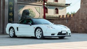 Rare 2003 Honda NSX-R to Cross Auction Block at Villa d’Este with Under 16,000 Kilometers