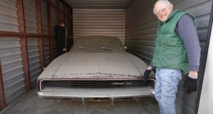 96-Year-Old Revives His 1968 Dodge Charger After 30 Years in Storage