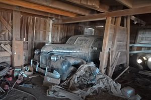 1940 Chevy Master Business Coupe Resurfaces After 64 Years in Abandoned Barn