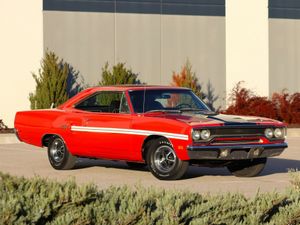 Rare 1970 Plymouth GTX 440 Six-Barrel Emerges with Just 40,000 Miles