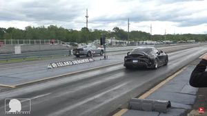 Hellcat Widebody Clocks 10.3 Seconds Against Supra—But There's a Red Light Catch