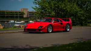 Preservation-Grade 1991 Ferrari F40 Headlines Broad Arrow’s Monterey Jet Center Auction