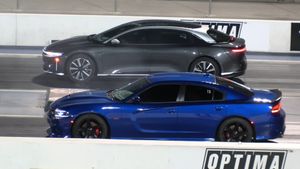 Lucid Air Silently Humiliates Corvette and Charger in Quarter-Mile Showdown