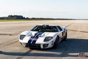 2006 Ford GT Holds Land-Speed Record, May Attempt Another Run Next Year