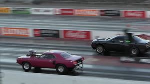 Vintage Hemi ’Cuda Destroys Modern Hellcat Challenger in Blistering 8.77-Second Quarter Mile