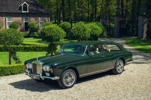 Classic 1981 Rolls-Royce Corniche Reimagined as Bespoke Shooting Brake With Hidden Bike Rack