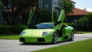 6k-Mile 2004 Lamborghini Murciélago in Verde Ithaca Listed on Bring a Trailer