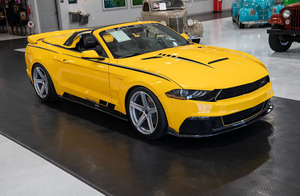 Ultra-Rare Saleen SA-40 Speedster With 200 Miles Draws Strong Bidding in Florida