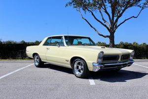 1965 Pontiac GTO Tri-Power 4-Speed Highlights Origins of Muscle Car Era