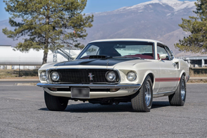 1969 Mustang Mach 1 R-Code 428 Cobra Jet Draws Bidding in Utah