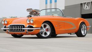 1960 Chevrolet Corvette Showcases Blend of Classic Design and Modern Craftsmanship
