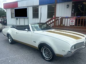1969 Oldsmobile Cutlass 442 Hurst Tribute Showcases Classic Muscle with Preserved Character