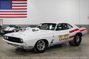 Race-Ready 1970 Dodge Challenger HEMI Pro Stock Build
