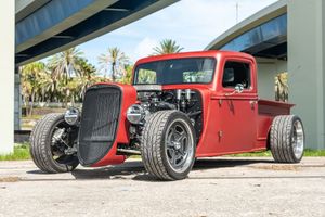 The 10 Coolest Pickup Trucks for Sale on Motorious Right Now