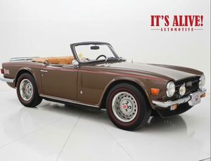 Tri-Carb 1975 Triumph TR6 Is A British Roadster Reborn With Overdrive And Triple SUs