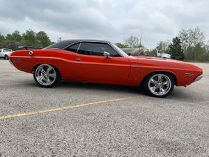 This 550-HP HEMI Restomod 1970 Dodge Challenger Is A Hugger Orange Knockout