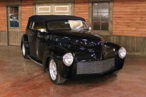 This Hot-Rodded 1941 Studebaker Champion Phaeton Hides a Chevy 350 Under Loewy-Era Curves