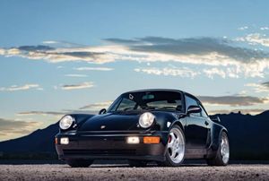 This 7k-Mile 1991 Porsche 911 Turbo Is Chasing $300K on Bring a Trailer