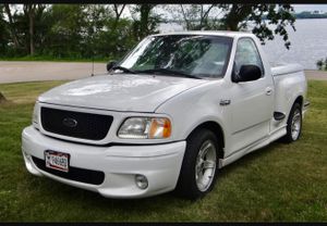 This 22-Years-Owned 1999 Ford F-150 SVT Lightning Is A Factory Muscle Truck Bargain