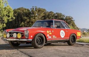 This AMG V8-Swapped 1963 Mercedes-Benz 230SL Pagoda Hides 354 HP And A Manual Gearbox