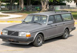 Do Millennials Love Station Wagons? This SR20DET-Swapped Volvo 240 Makes a Compelling Case