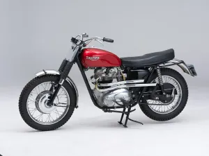 Steve McQueen's Desert Sled Style: This Restored 1968 Triumph TR6C Trophy Has Just 380 Miles Since Its Rebuild