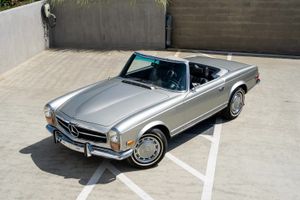 12,000-Mile 1971 Mercedes-Benz 280SL Pagoda Is Up for Auction on Bring a Trailer