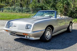 You Forgot Studebaker's Avanti Was Still Being Built in 1989, and a 22K-Mile Convertible Is Live on BaT