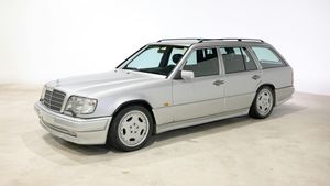 The AMG Wagon Mercedes Never Officially Sold Here: A Rare 1995 E36 AMG Touring Is Bidding at $15,000