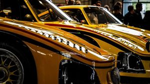 Luftgekühlt 12 Atlanta: Hurricane Warnings, 8,000 Fans and a 935 Turning 50