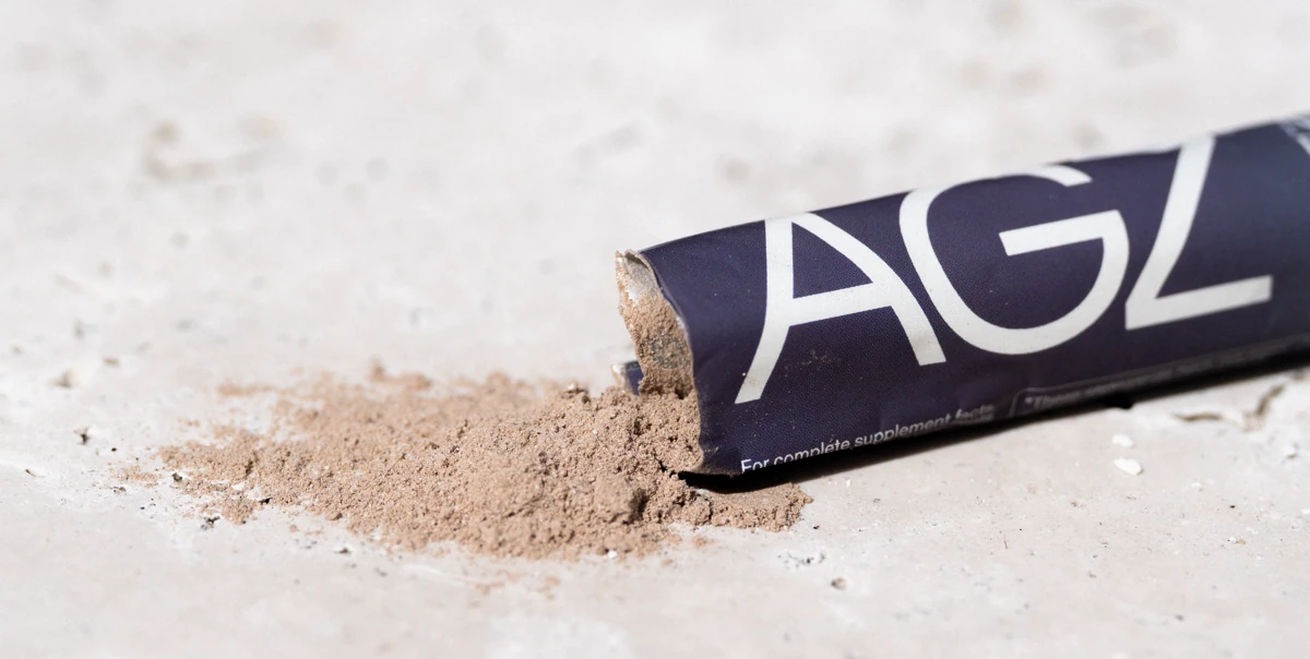 A closeup of the powder shows how fine the granules are, making it an 'easy mixer'