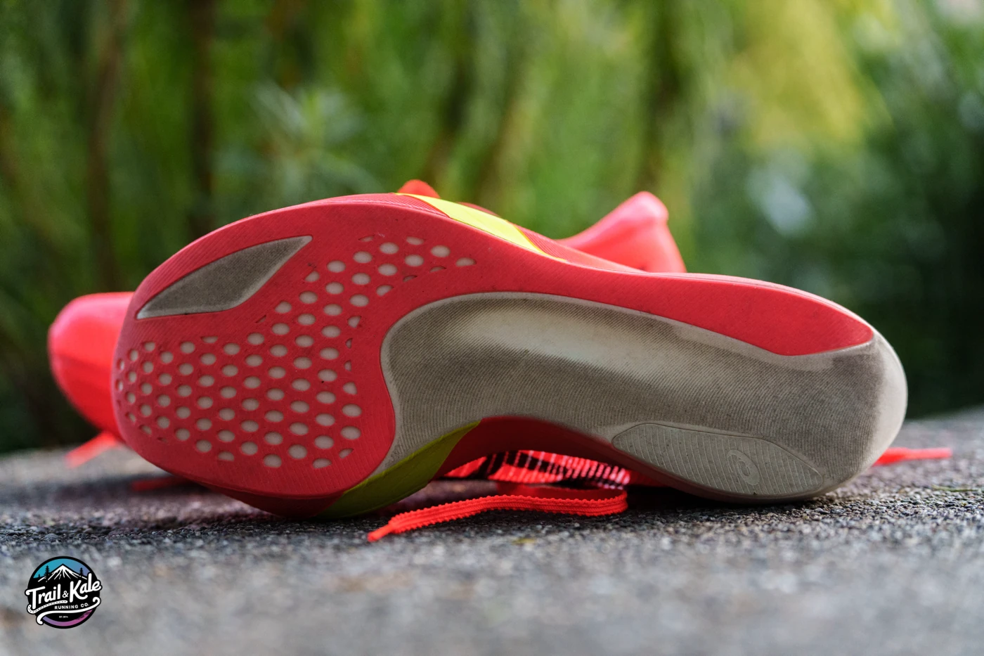 A narrow heel footprint might challenge runners who need more lateral support