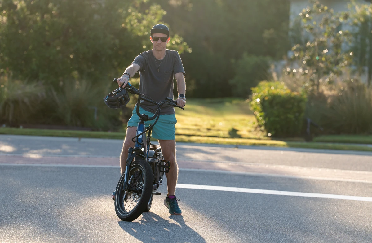 Aventon Abound SR Ebike Review - alastair on the bike 3