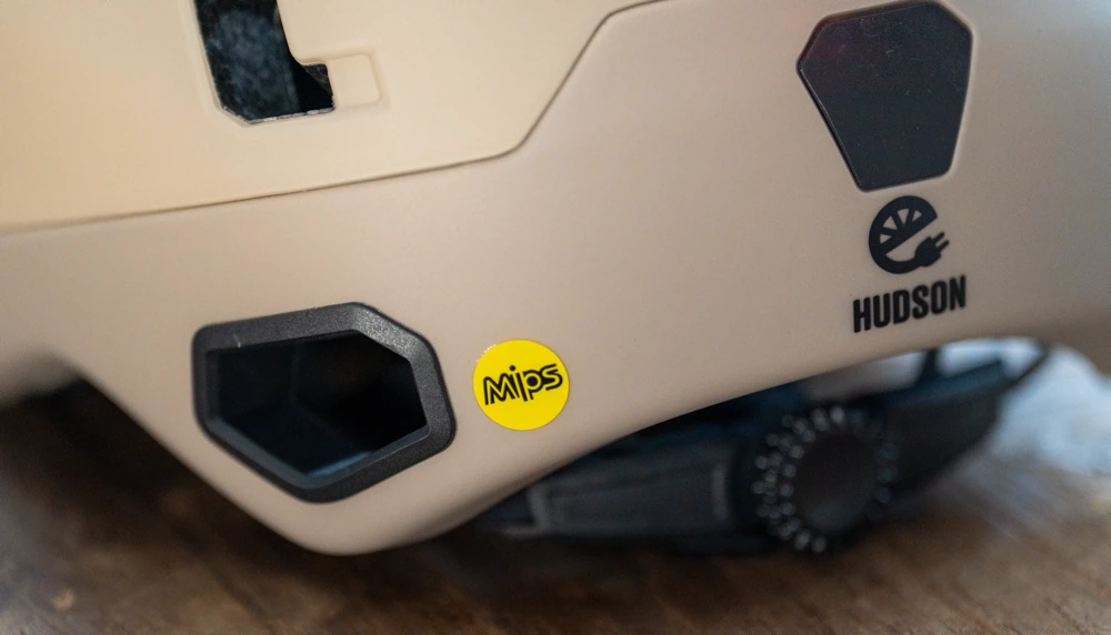 Bike lock compatible reinforced rear vents